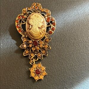 Vintage Gold and Red Cameo Brooch